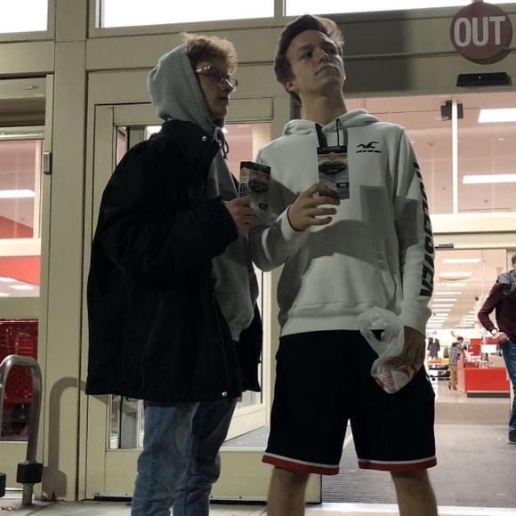 Profile Picture of Adam Carroll (@adamcarroll517) on Poshmark