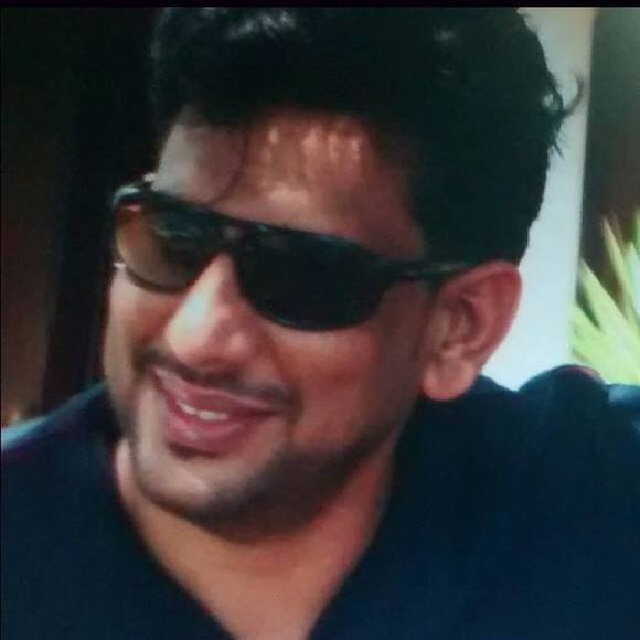 Profile Picture of Hisham Shoukath (@hishamshoukath) on Poshmark