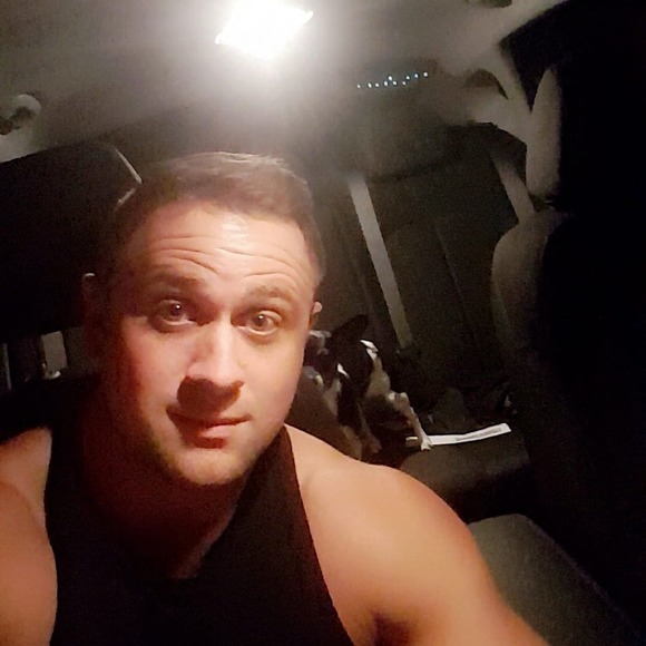 Profile Picture of Kyle Puckett (@kyle_puckett) on Poshmark