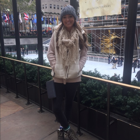 Profile Picture of Catherine Graska (@cgraska) on Poshmark