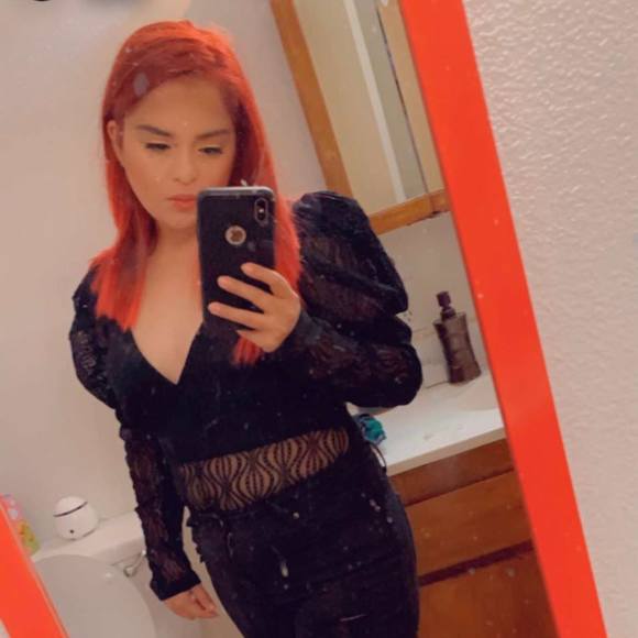 Profile Picture of Azucena Jimenez (@magnolia_g) on Poshmark