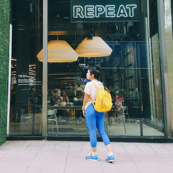 Profile Picture of Cassandra Cisneros (@cassandracis953) on Poshmark