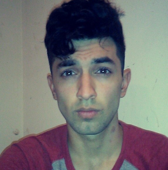 Profile Picture of Jairo Rodriguez (@hi_roww) on Poshmark