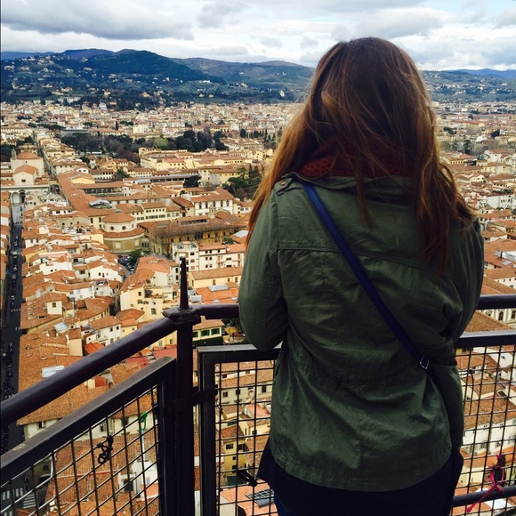 Profile Picture of Calene Richards (@calener3) on Poshmark