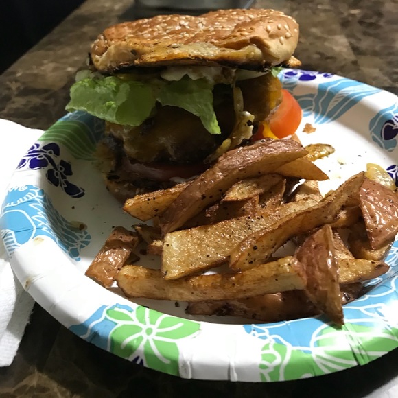 Profile Picture of Michael Ingalls (@rdmikey) on Poshmark