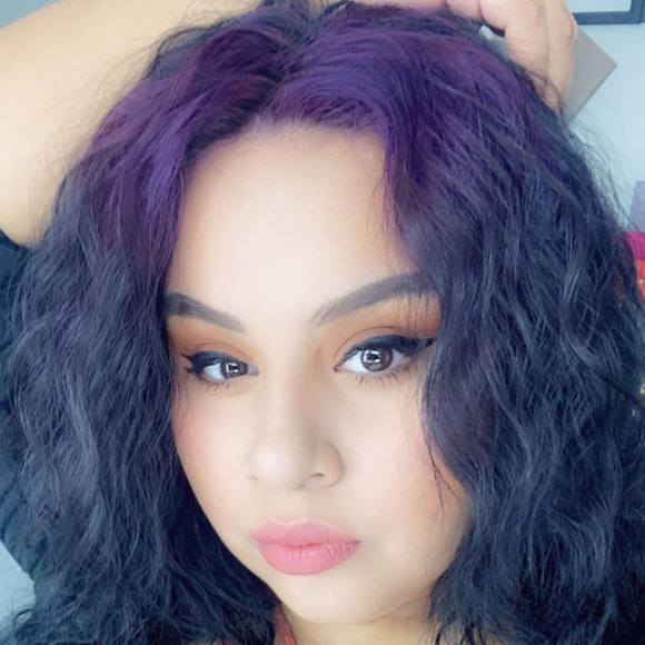 Profile Picture of Joseline Martinez (@rubi1997) on Poshmark