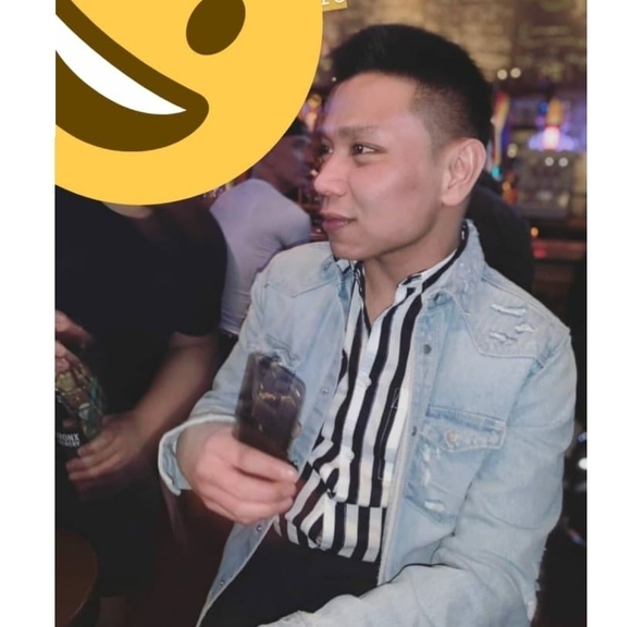 Profile Picture of John Manalang (@johnmanalang) on Poshmark