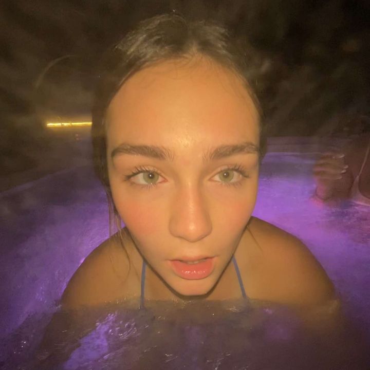 Profile Picture of chloe (@danielschloee) on Tiktok