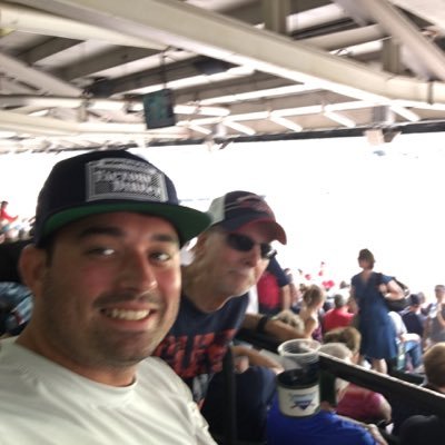 Profile Picture of Dustin Lowry (@Dlowry21) on Twitter