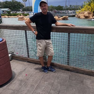 Profile Picture of Julio Cesar Martinez (@JuliomartinezL) on Twitter