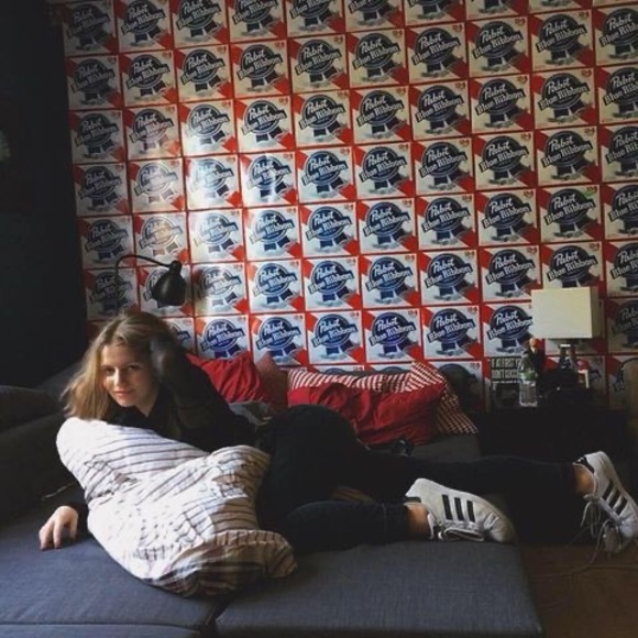 Profile Picture of Kelly Powers (@kpowskloset) on Poshmark