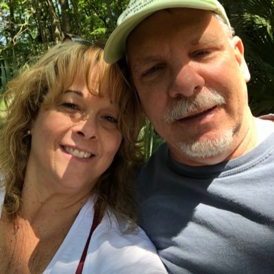 Profile Picture of Carole Golden Pearson (@bcgolden) on Twitter