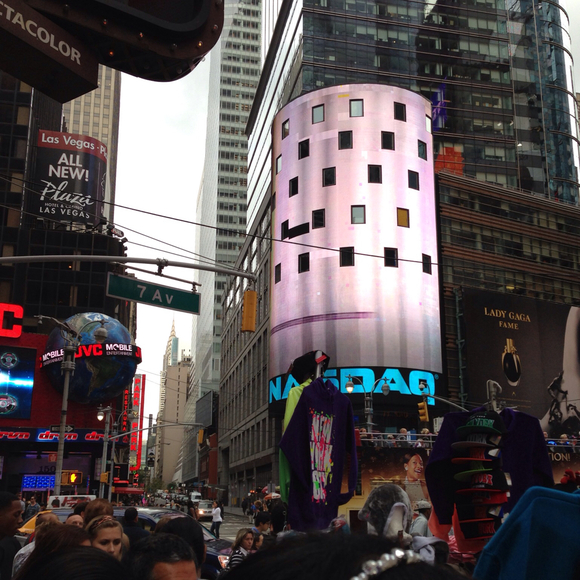 Profile Picture of Sylvia Eaves (@sivi) on Poshmark