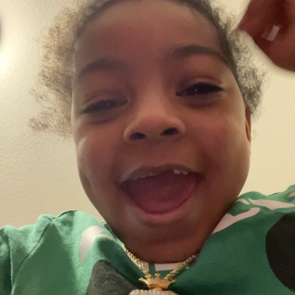 Profile Picture of Kim Branch (@kbranch6231) on Poshmark