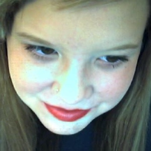 Marie Perreault - Myspace Profile Picture of Marie Perreault (@eiramxmarie) on Myspace