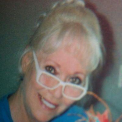 Profile Picture of Donna K Townsend (@donnatownsend00) on Twitter