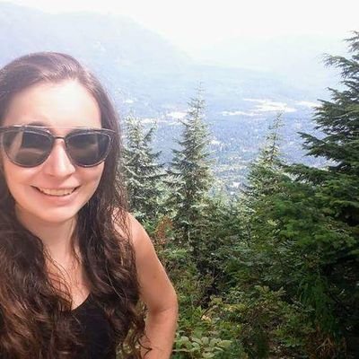 Profile Picture of Melissa McPheeters (@melissawrites42) on Twitter