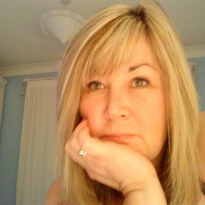 Profile Picture of Tracey Spencer (@Pinknfluffy64) on Twitter