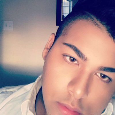 Profile Picture of Jacob (@Jakob_Roza) on Twitter