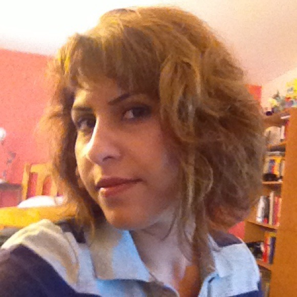 Profile Picture of Anaram Shah (@anaram) on Poshmark