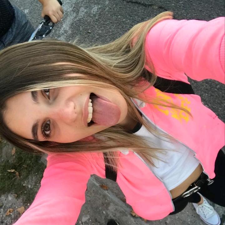 Profile Picture of deelf💋 (@delfiamiott17) on Tiktok