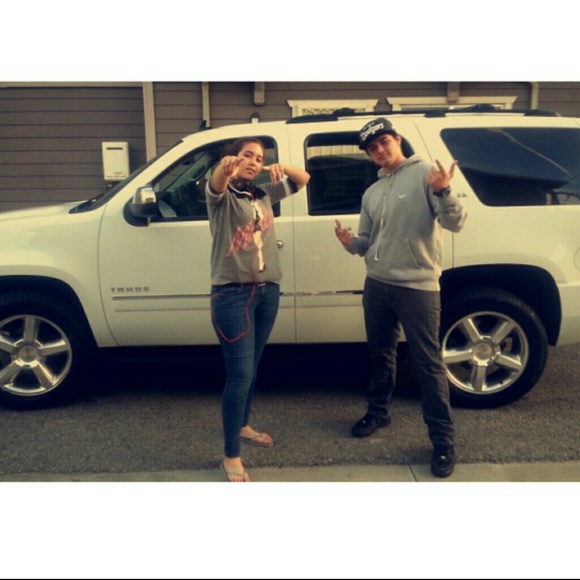 Profile Picture of Mariah Aracely (@mariah_aracely) on Poshmark