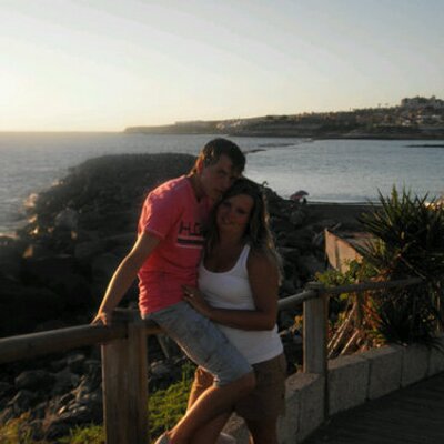 Profile Picture of J ♥R (@jessicagaal) on Twitter