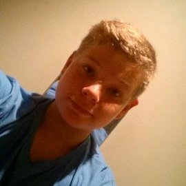 Profile Picture of Victorhoff (@victorhoff1) on Twitter