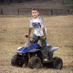 Profile Picture of Logan Arnold (@logan_j_a) on Myspace