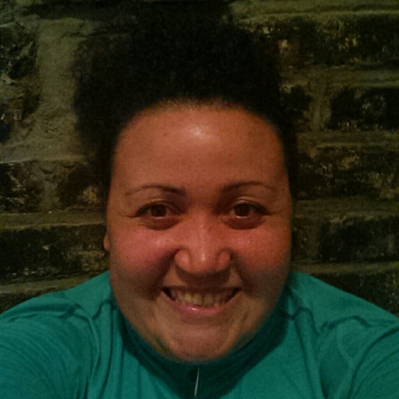 Profile Picture of Brianne Roney (@brrsoprano) on Poshmark