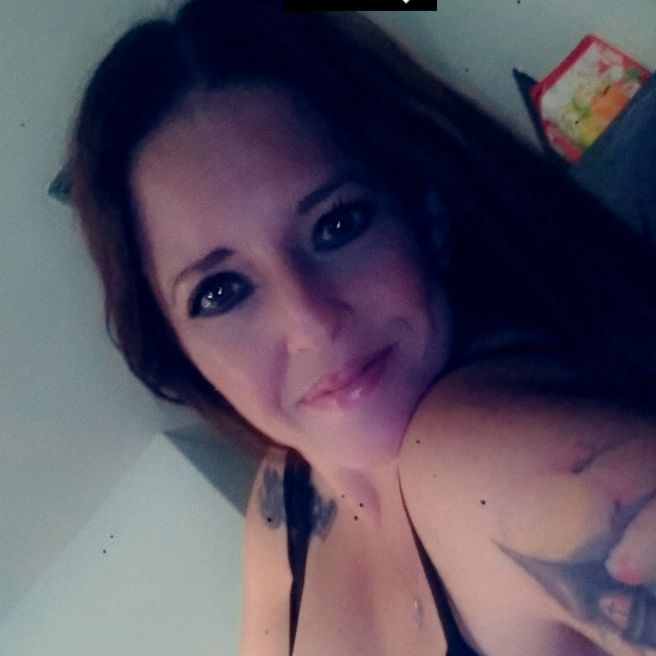 Profile Picture of Danielle Lohnes (@danielle.lohnes) on Tiktok