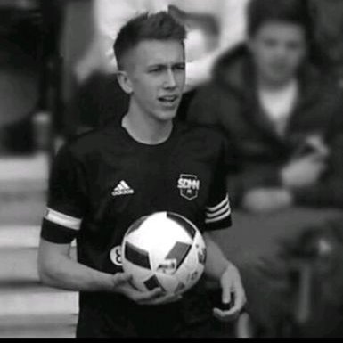 Profile Picture of Aaron Scholes (@Aaron_Scholes12) on Twitter