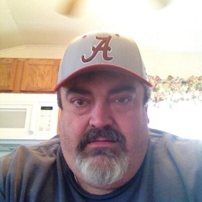 Profile Picture of Troy Roberts (@troyroberts1968) on Twitter