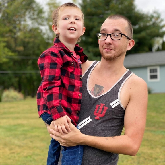 Profile Picture of Tyler Joseph (@schutteup94) on Poshmark