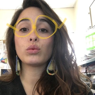 Profile Picture of Lena (@LenaOfThePonds) on Twitter