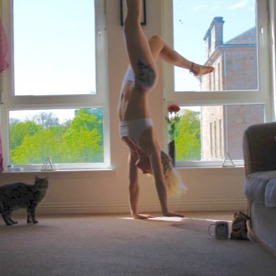 Profile Picture of Claire L MacAulay (@eclairemacaulay) on Twitter