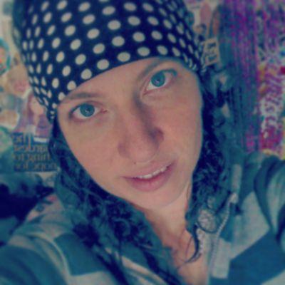 Profile Picture of Jacquelynn Edwards (@jacci6969) on Twitter