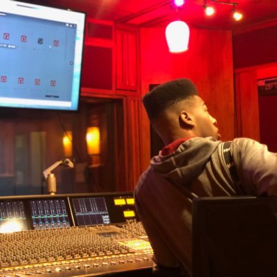 Profile Picture of ALMIGHTY OSHAY  🐅 (@Oshaythacreator) on Twitter
