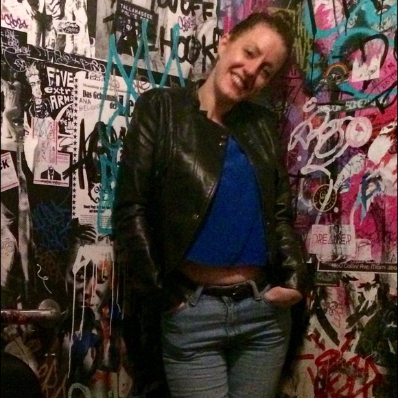 Profile Picture of Jessi Schmale (@jschmale_rva) on Poshmark