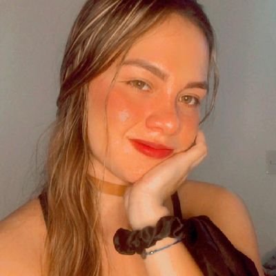 Profile Picture of Angie Herrera (@AnyPaoHra) on Twitter