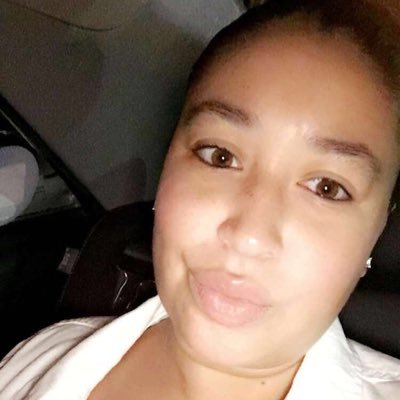 Profile Picture of Stacey Negron (@glamdoll06) on Twitter