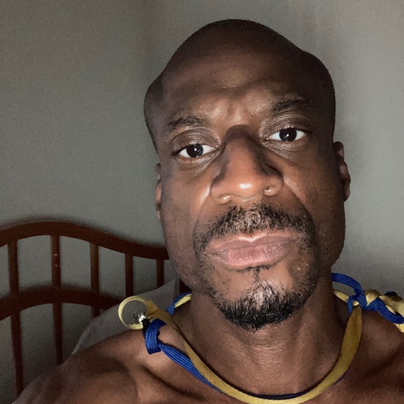 Demarcus Stanford - Poshmark Profile Picture of Demarcus Stanford (@spitspit7777) on Poshmark