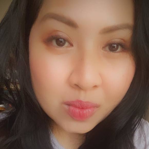 Maikailoa Amoguis - Poshmark Profile Picture of Maikailoa Amoguis (@maikailoaa) on Poshmark