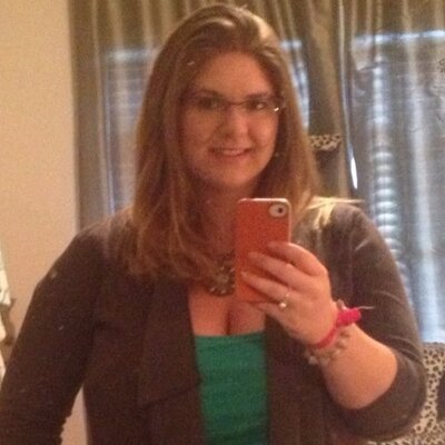 Profile Picture of Julie Burdette (@JulieCarraway) on Twitter