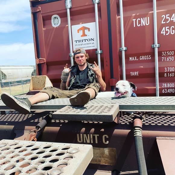 Profile Picture of Chase Malone (@chasemalone123) on Poshmark