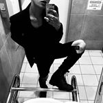 Profile Picture of 𝐀𝐃𝐀𝐌 || آدم (@yoreko17) on Instagram