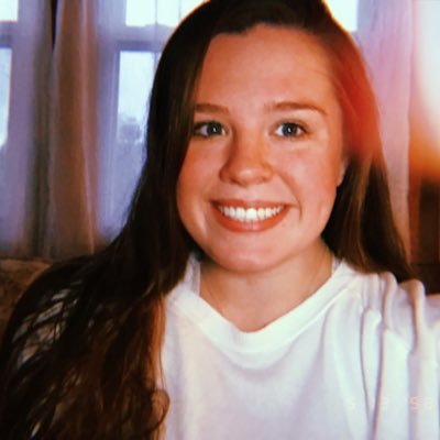 Profile Picture of Alyson (@_alysonwade) on Twitter