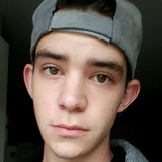 Profile Picture of Mitcheal Chandler (@mitchealc) on Facebook