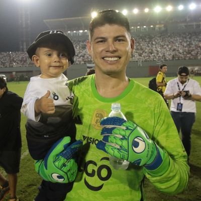 Profile Picture of Dani Acosta (@Daniacosta82847) on Twitter