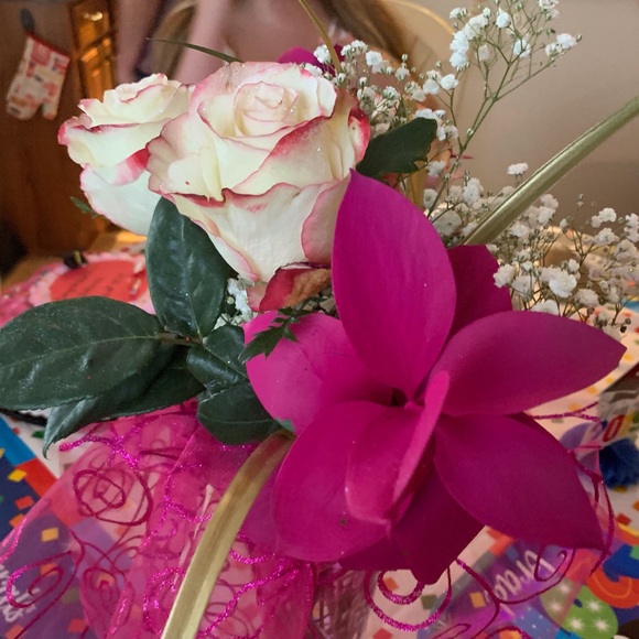 Profile Picture of Jennifer Isernia (@jenniferisernia) on Poshmark